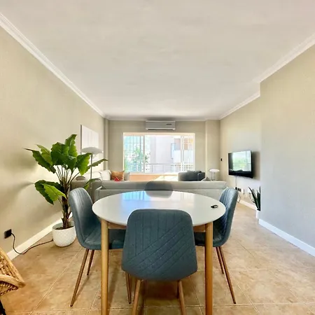 Beautiful 3 Bedrooms Albir Апартаменты
